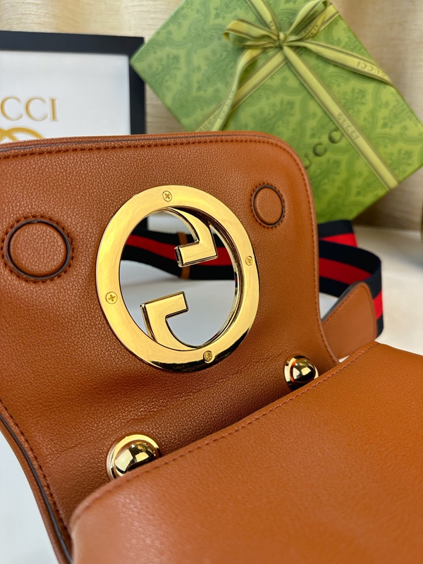 激安グッチバッグコピー角部分ディテール